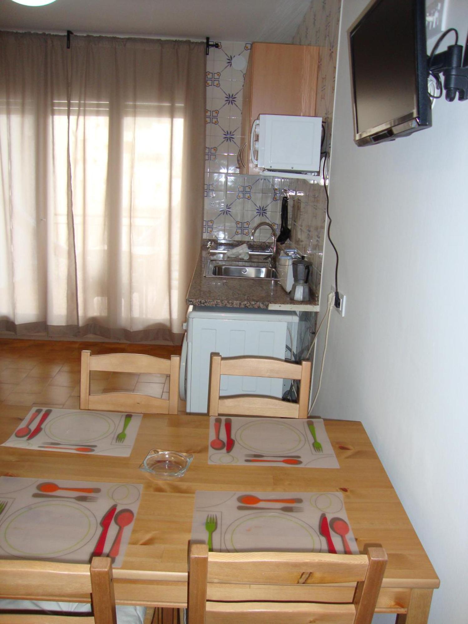 Apartaments Claudi Tossa de Mar Phòng bức ảnh