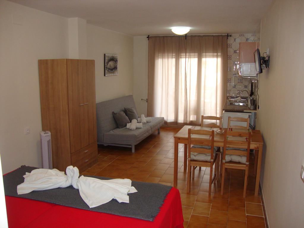 Apartaments Claudi Tossa de Mar Phòng bức ảnh