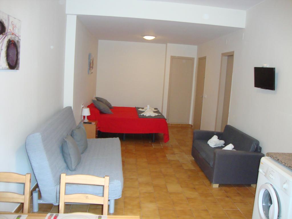 Apartaments Claudi Tossa de Mar Phòng bức ảnh