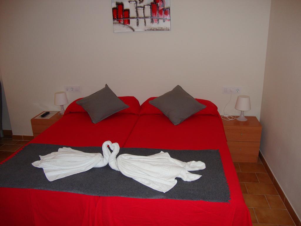 Apartaments Claudi Tossa de Mar Phòng bức ảnh